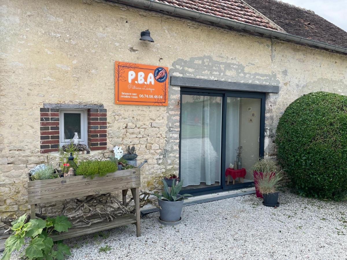 B&B Le Bourg D'Aunou, Petit Dejeuner Compris 外观 照片